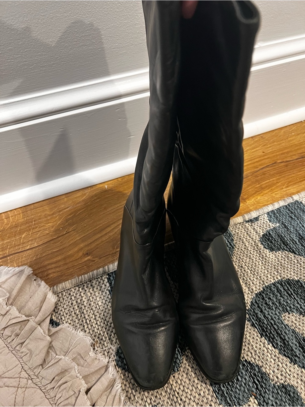 Black Leather Low Heel  Boots l 8.5